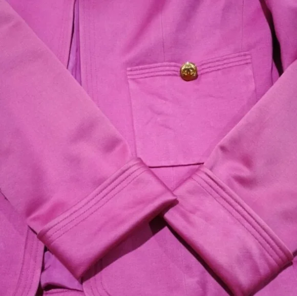 Chanel Boutique Pink Jacket - Picture 2 of 5